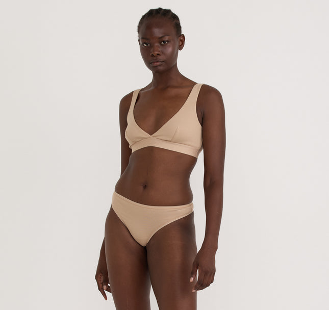 Core Rib Plunge Bralette