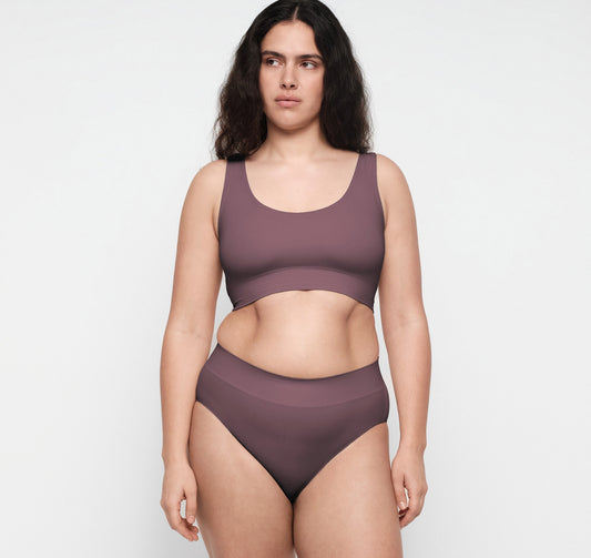 Smooth High-Leg Briefs