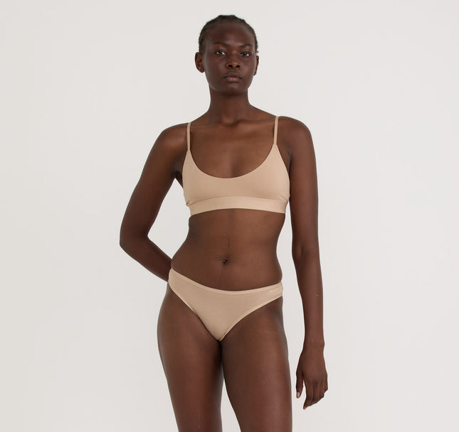 Core Open Back Scoop Bralette