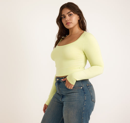 Everyday Scoop Neck Long Sleeve Tee